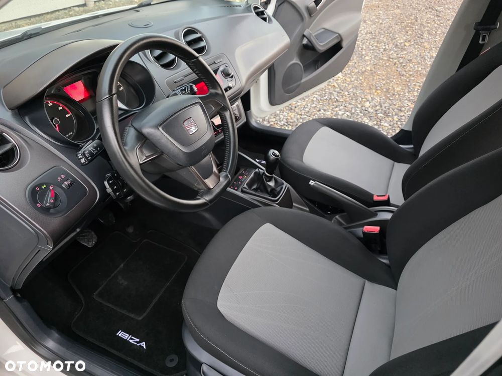 Seat Ibiza 1.4 16V Style - 37