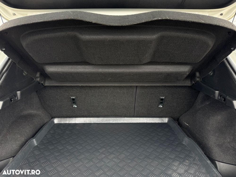 Nissan Qashqai 1.6 DCI TEKNA - 31