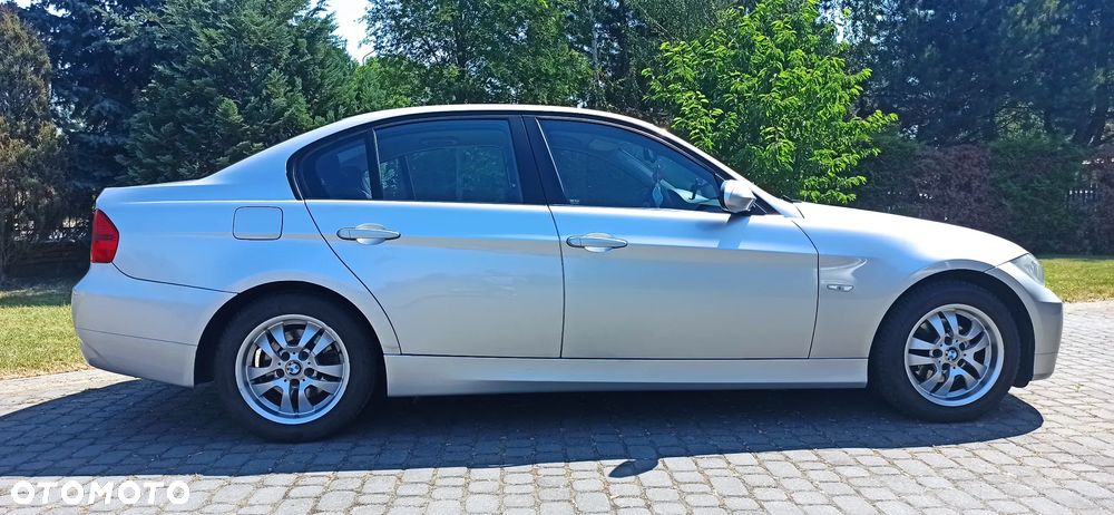 BMW Seria 3 318d - 6