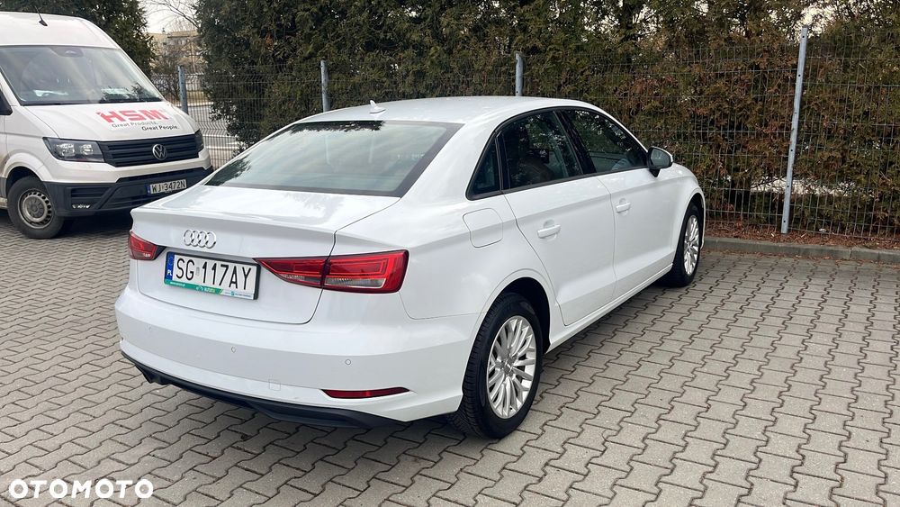 Audi A3 Limousine 1.6 TDI S tronic - 10