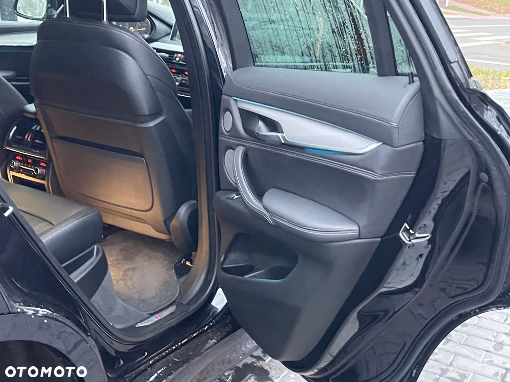 BMW X6 - 11