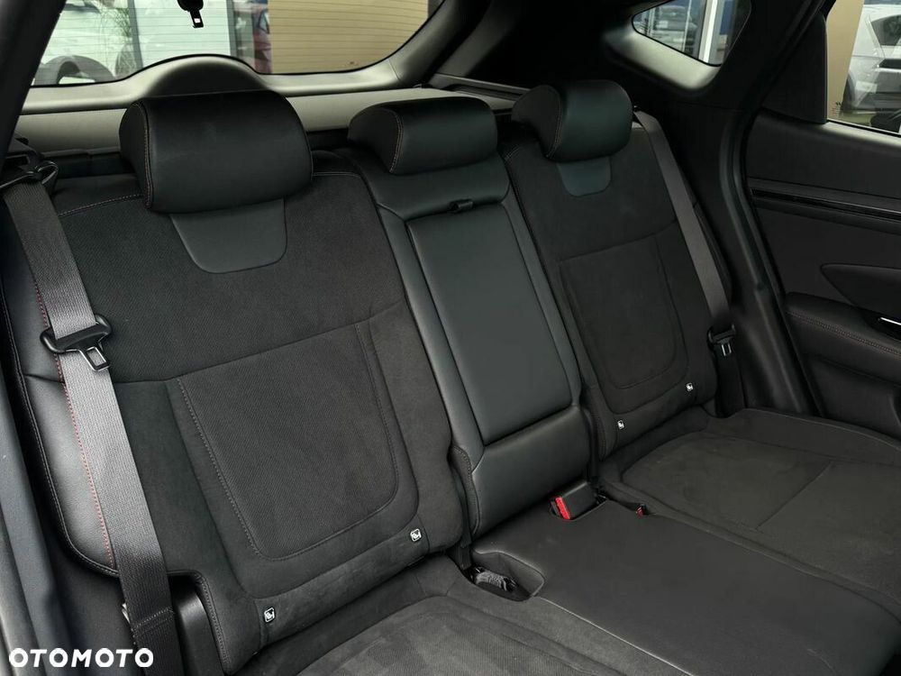 Hyundai Tucson - 32