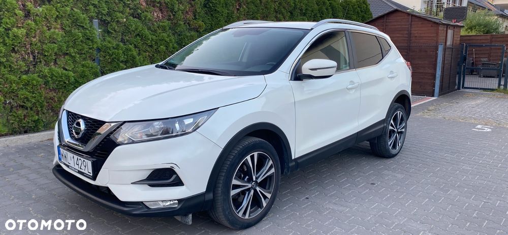 Nissan Qashqai - 1