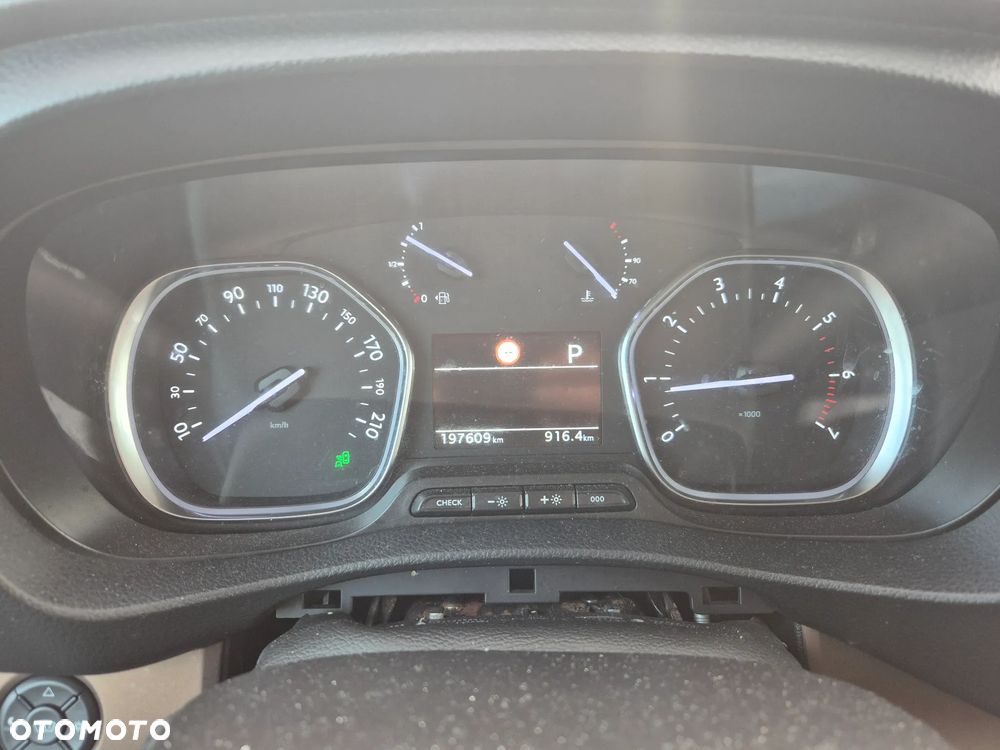 Toyota ProAce - 18