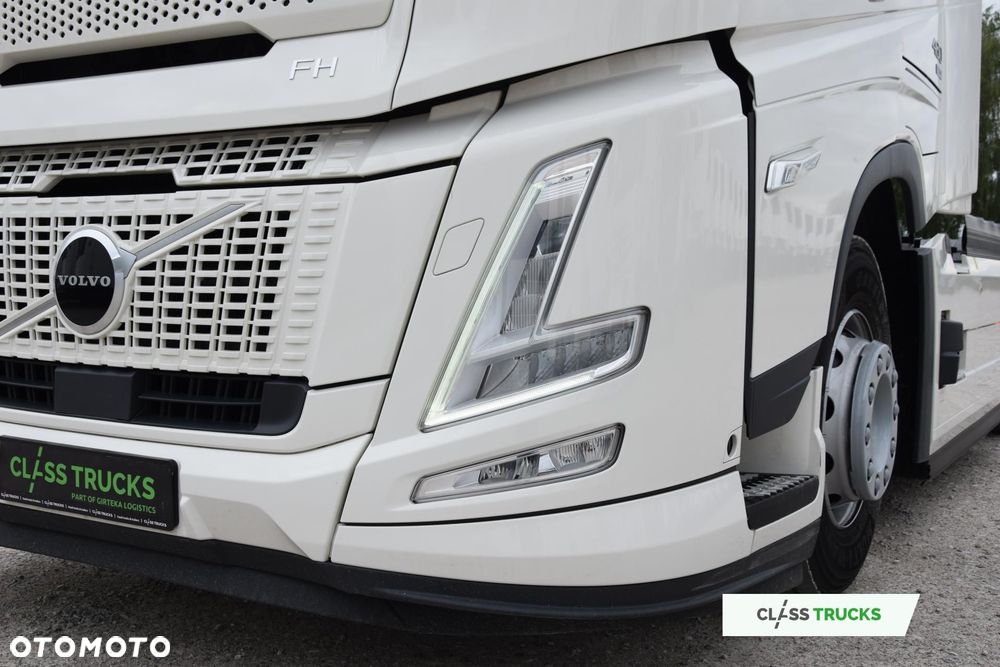 Volvo FH 460 AERO Globetrotter XL ACC i-Save I-ParkCool SideSkirts Mirror Cam - 7