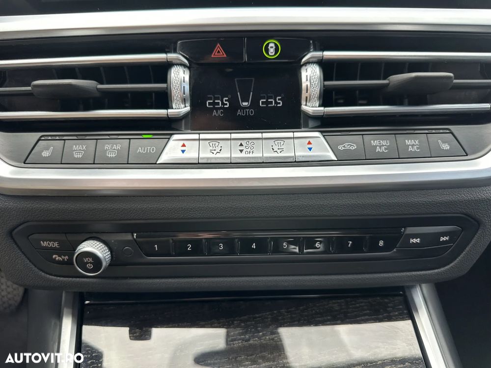 BMW Seria 3 - 18