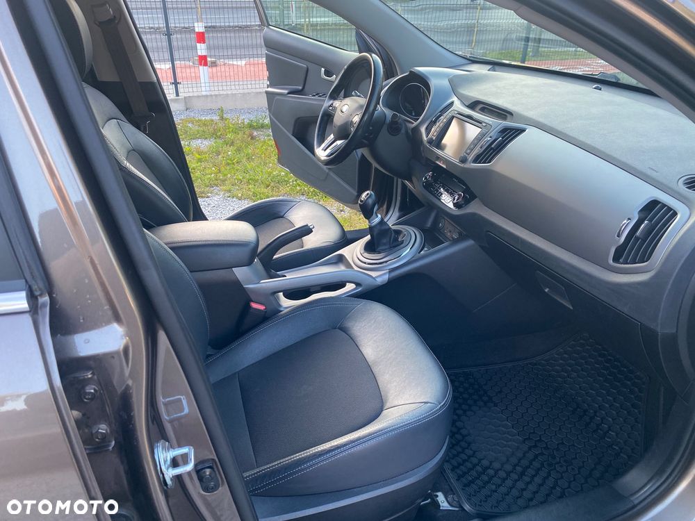 Kia Sportage 2.0 GDI AWD Spirit - 36