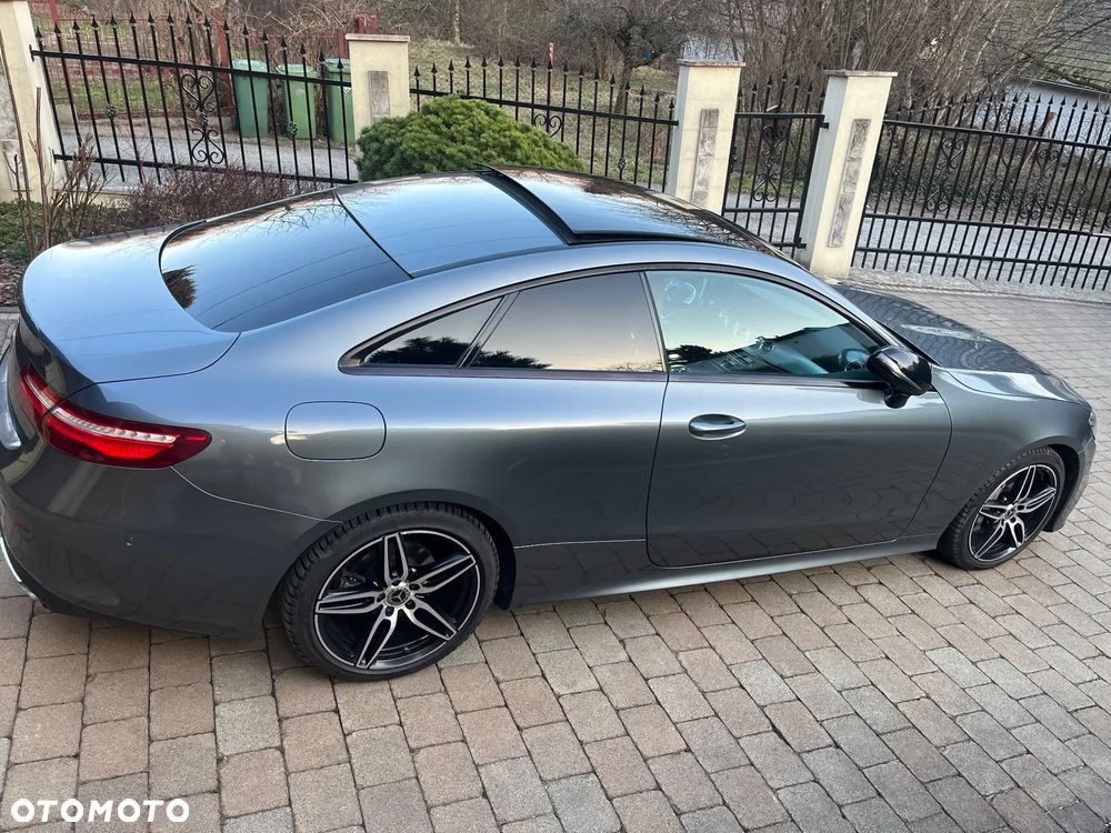 Mercedes-Benz Klasa E 220 d 4-Matic 9G-TRONIC - 7