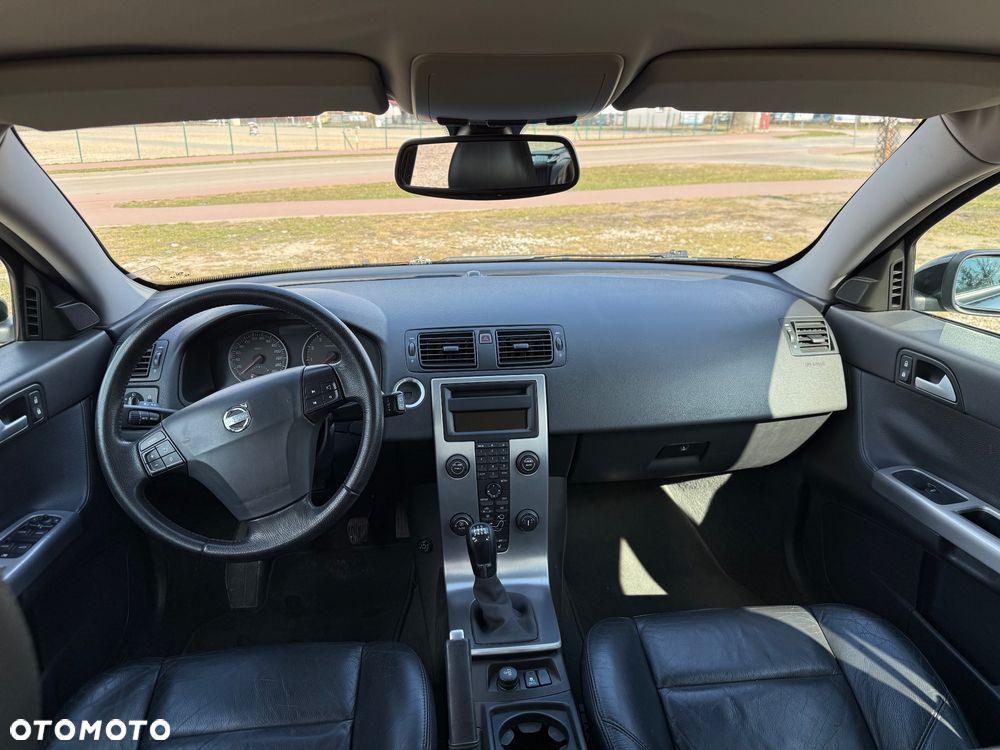 Volvo V50 - 9
