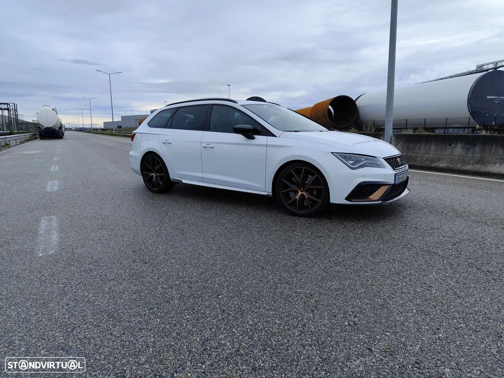 SEAT Leon ST 2.0 TSI Cupra 4Drive DSG S/S - 2