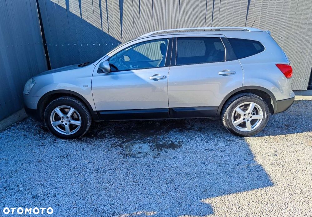Nissan Qashqai+2 - 6