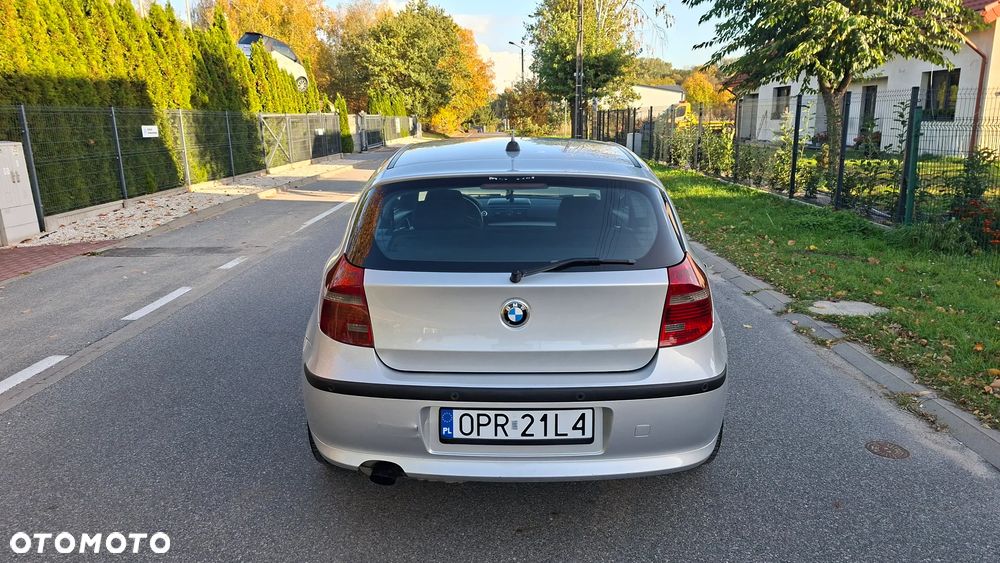 BMW Seria 1 118i - 11
