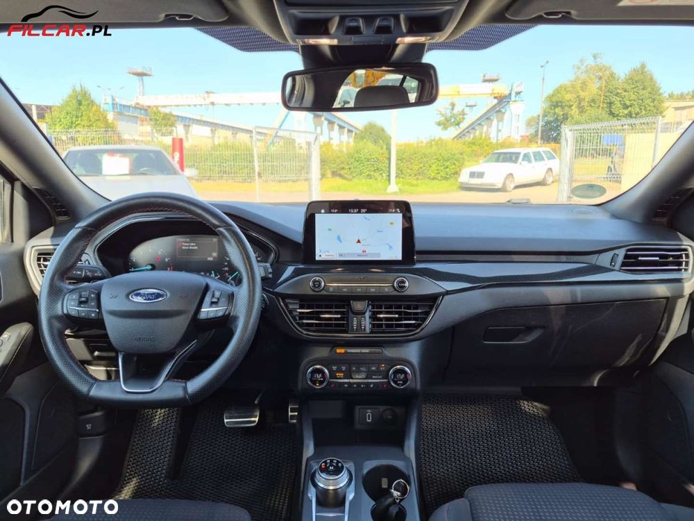 Ford Focus - 10