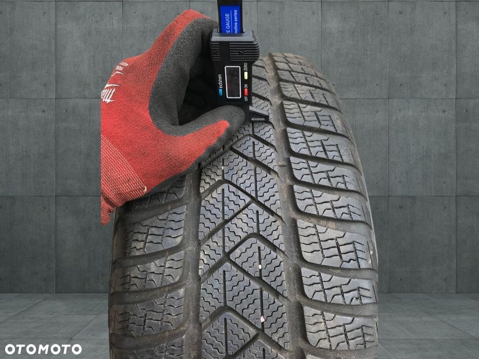 Opony zimowe 225/50R17 Pirelli Sottozero 3 - 2