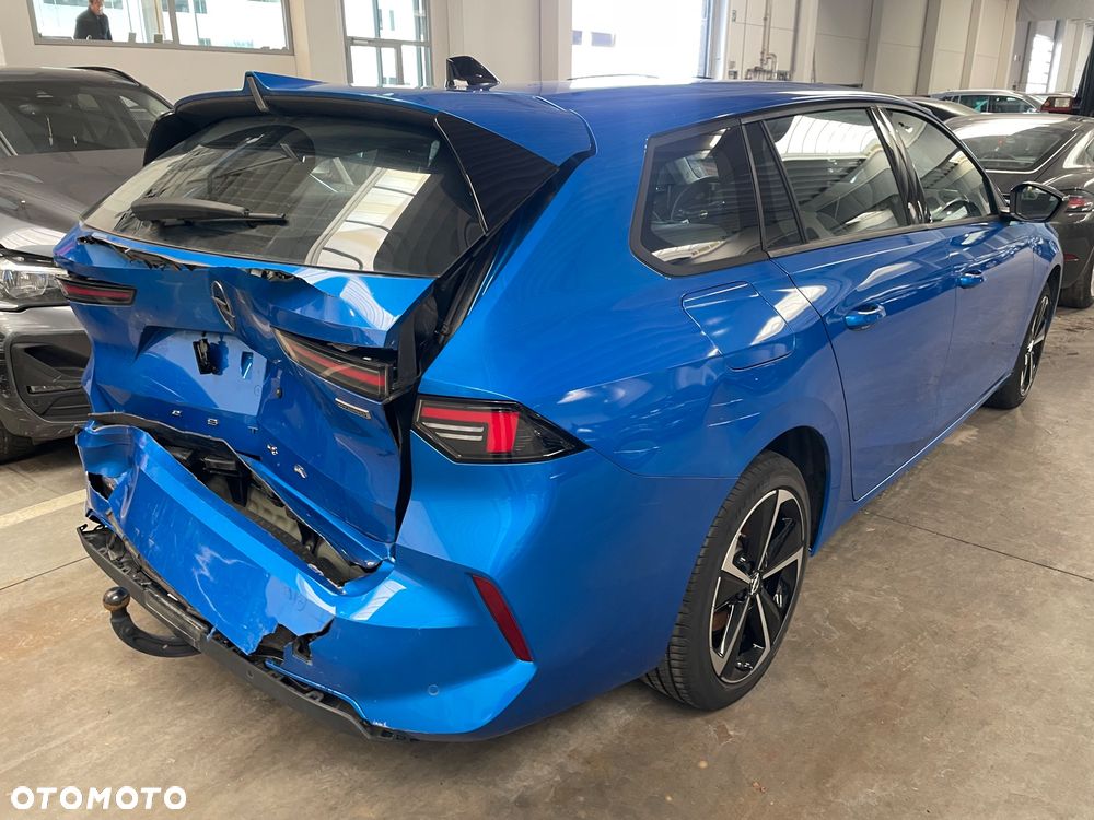 Opel Astra - 4