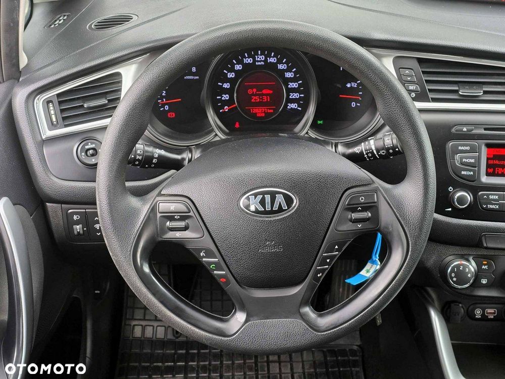 Kia Ceed - 19