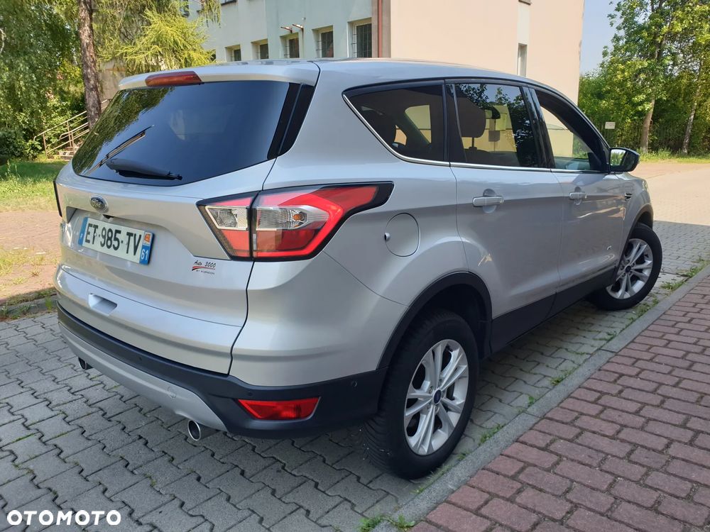 Ford Kuga 2.0 TDCi 4x4 Individual - 4
