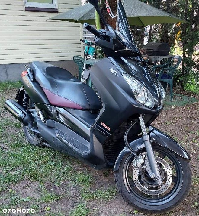 Yamaha X-max - 1