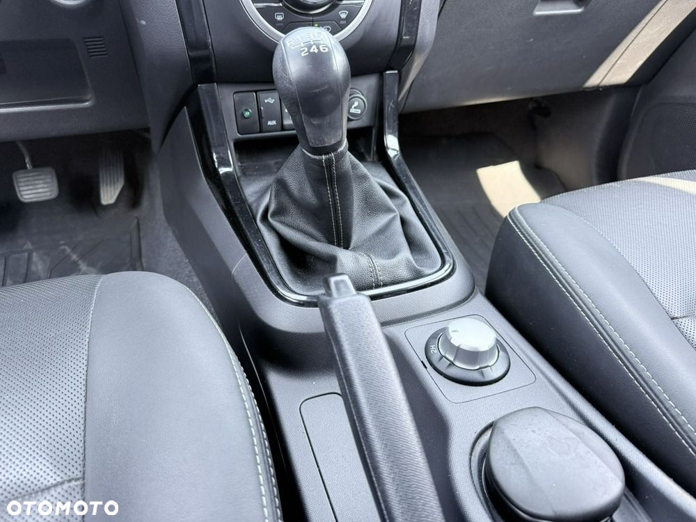 Isuzu D-Max 1.9 DC LS - 26
