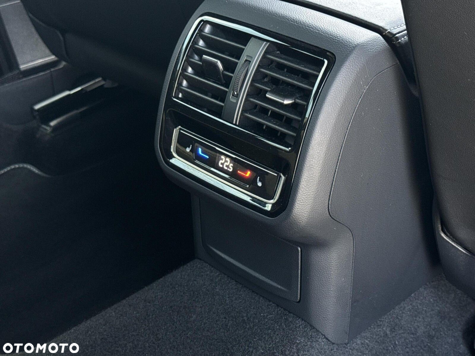 Volkswagen Arteon 2.0 TSI R-Line DSG - 14