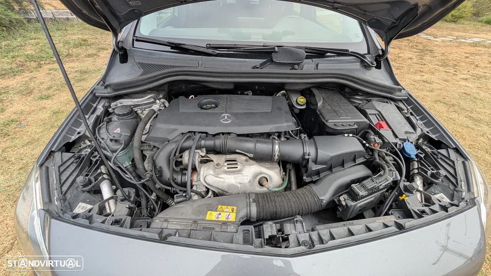 Mercedes-Benz B 180 BlueEfficiency - 44