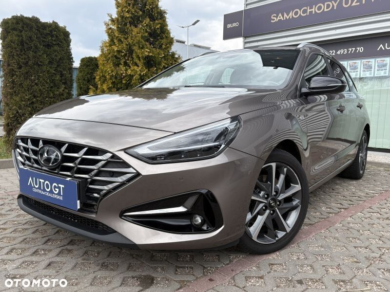 Hyundai i30 1.5 T-GDI 48V Executive DCT - 1