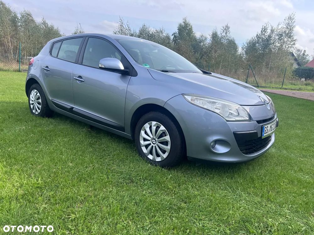 Renault Megane 1.6 16V 110 Authentique - 4