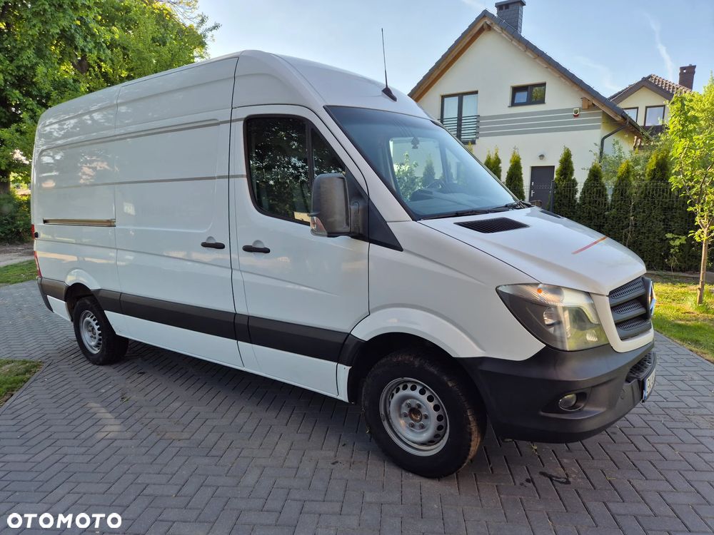 Mercedes-Benz Sprinter - 6