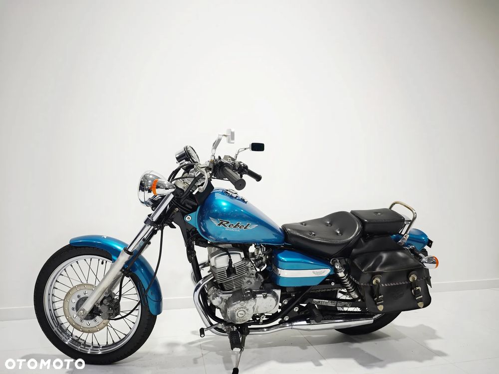 Honda CA - 4