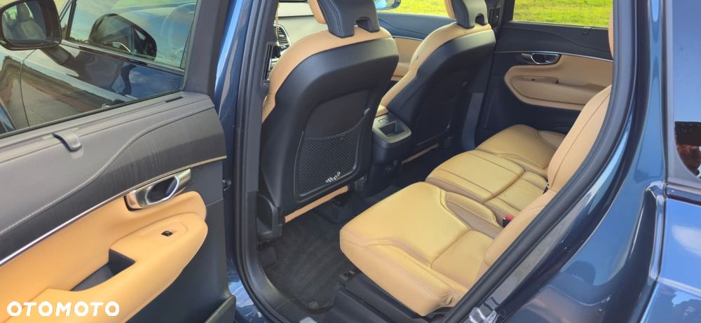 Volvo XC 90 B5 D AWD Plus Dark 7os - 18