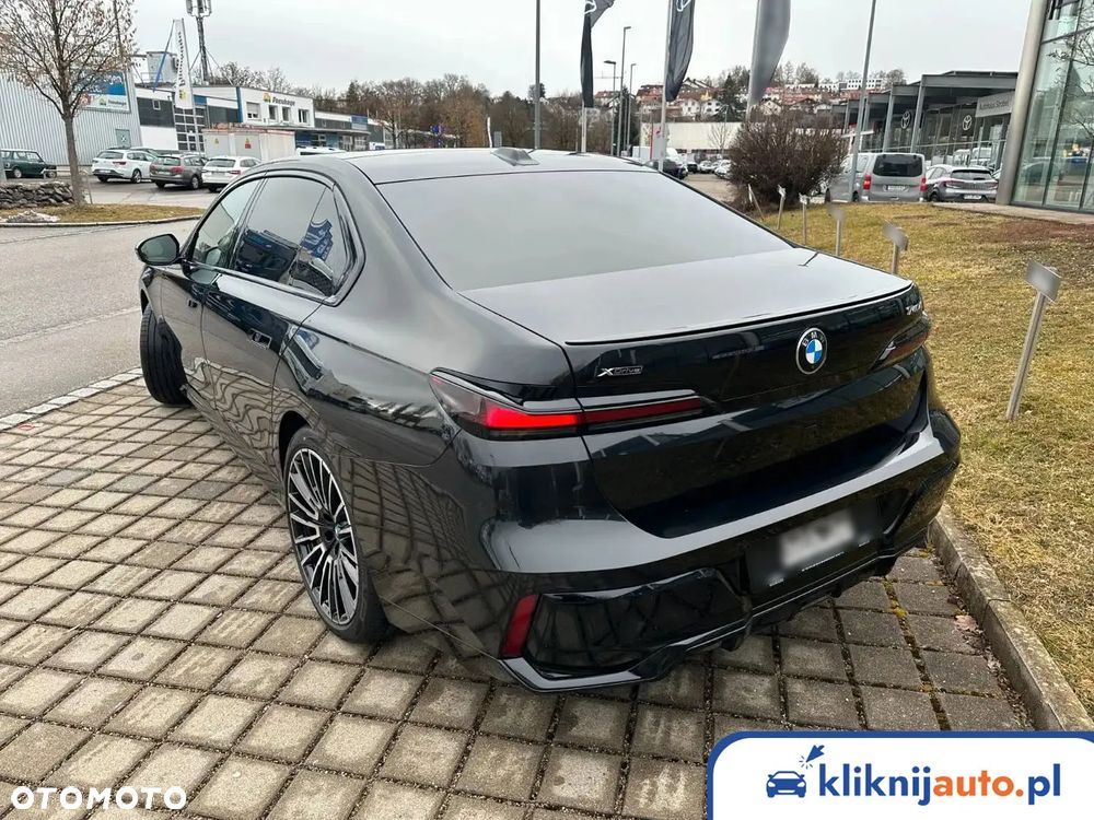 BMW Seria 7 740d xDrive mHEV sport - 3