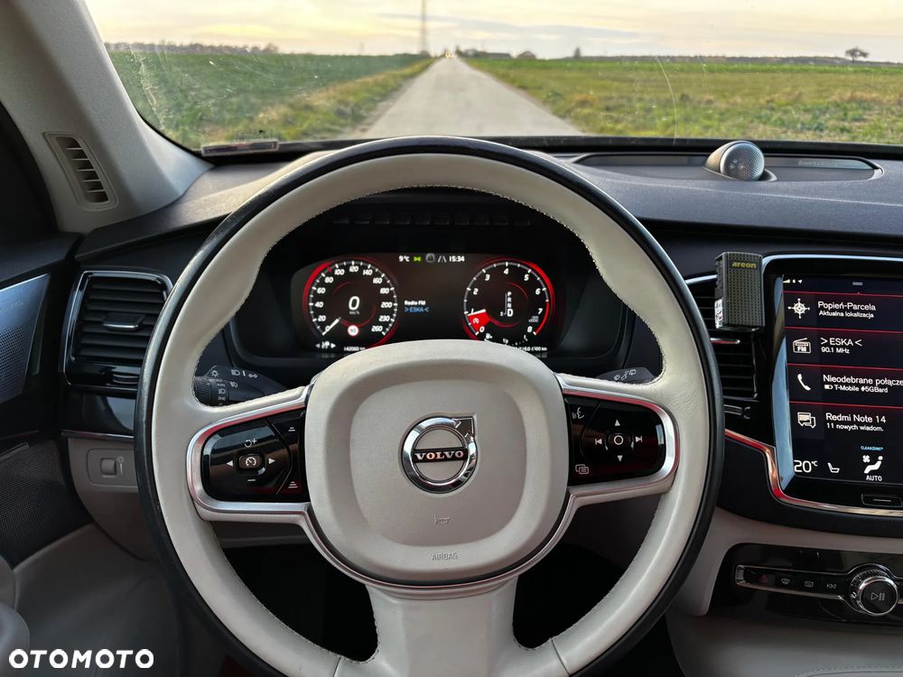 Volvo XC 90 T6 AWD Momentum 7os - 26