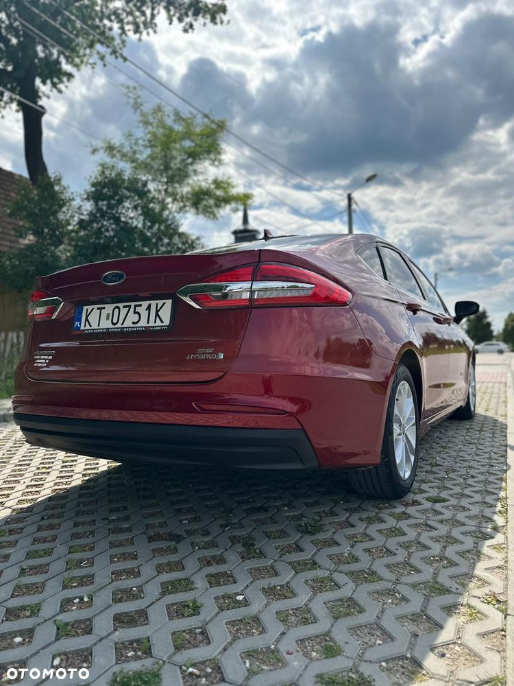 Ford Mondeo - 8