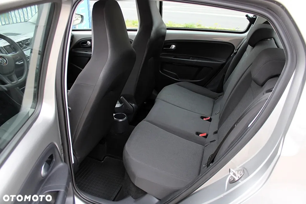 Volkswagen up! (BlueMotion Technology) sound - 14