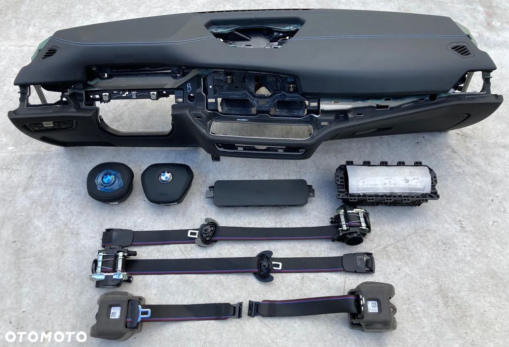 BMW 3 G20 G21 M3 G80 G81 M4 G82 G83 G22 G26 DESKA KONSOLA KOKPIT PULPIT PÓŁKA PARAPET AIRBAG KOLAN PODUSZKI POWIETRZNE KIEROWCY PASAŻERA KOLANOWA KURTYNY KURTYNA PASY PAS naprawa Raz2 !!! SKÓRA - 2