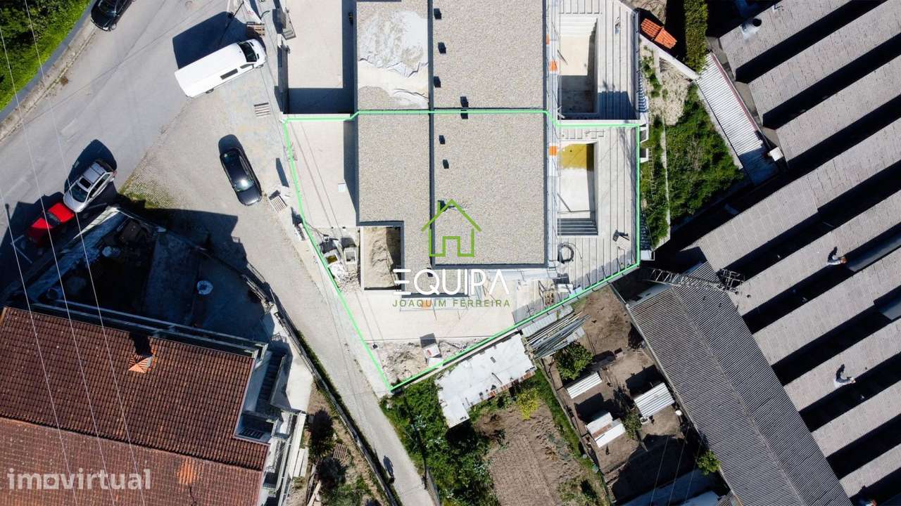MORADIA DE LUXO COM PISCINA - Grande imagem: 2/23
