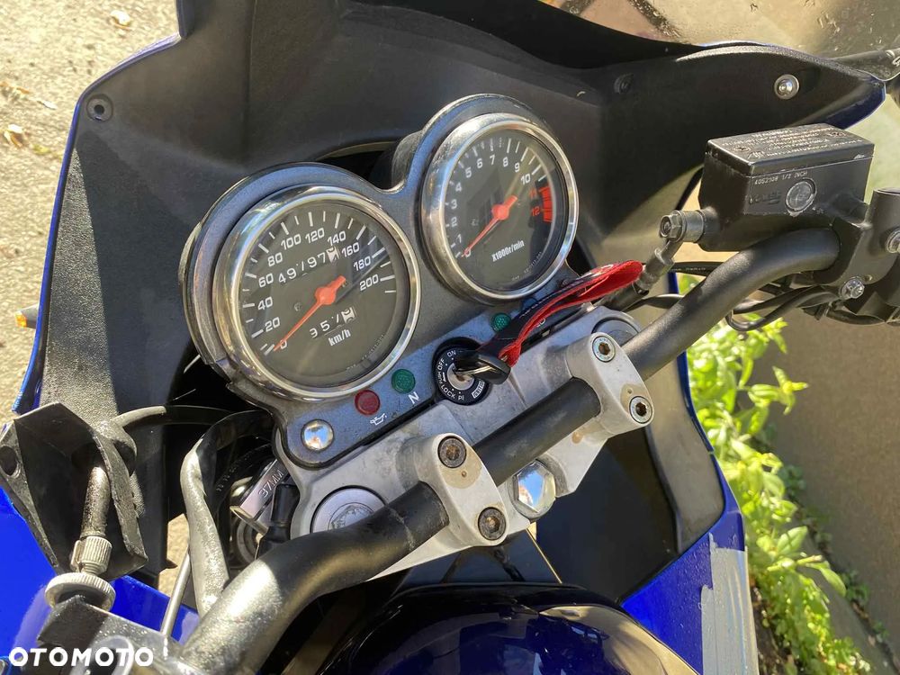 Suzuki GS - 9