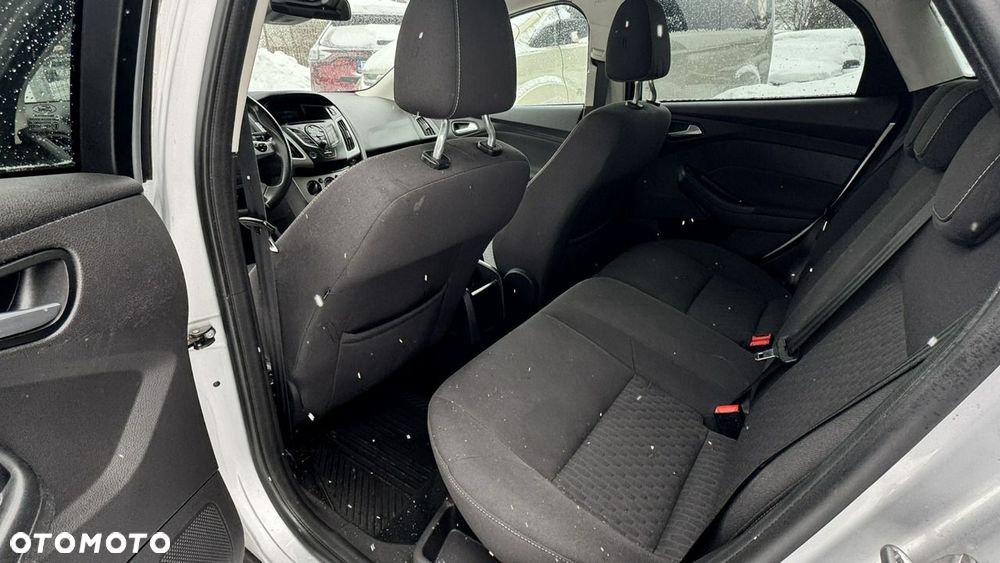 Ford Focus - 18