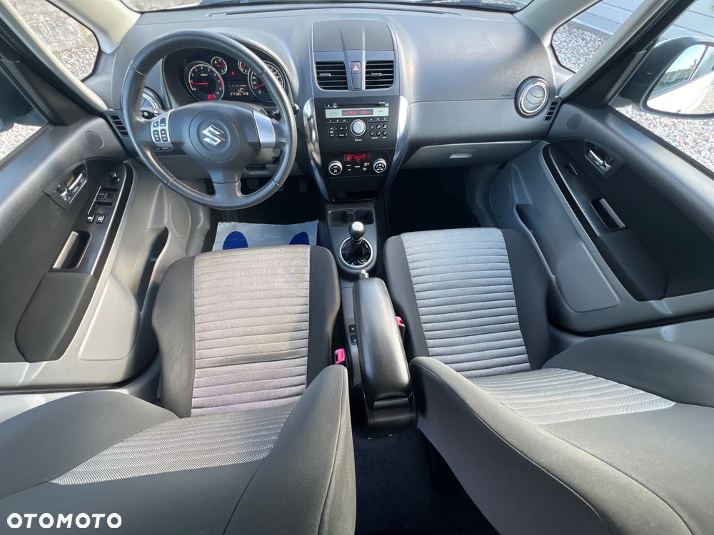 Suzuki SX4 1.6 VVT 4x2 City+ - 23
