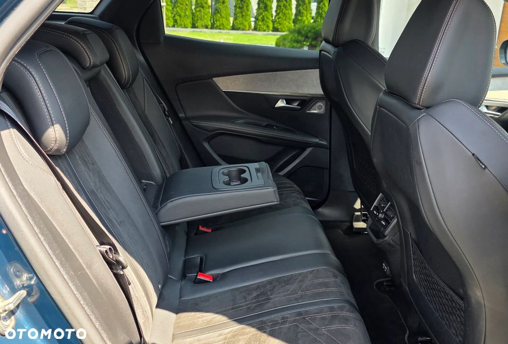 Peugeot 3008 1.5 BlueHDi GT S&S EAT8 - 31