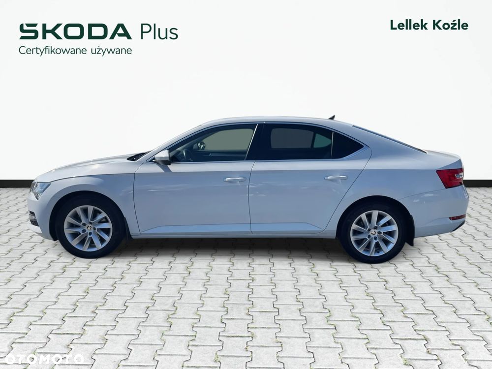 Skoda Superb 2.0 TDI SCR Ambition - 18