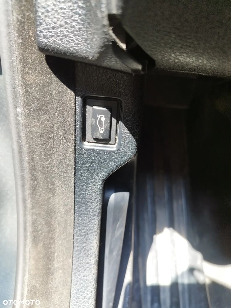 BMW Seria 5 520d - 16