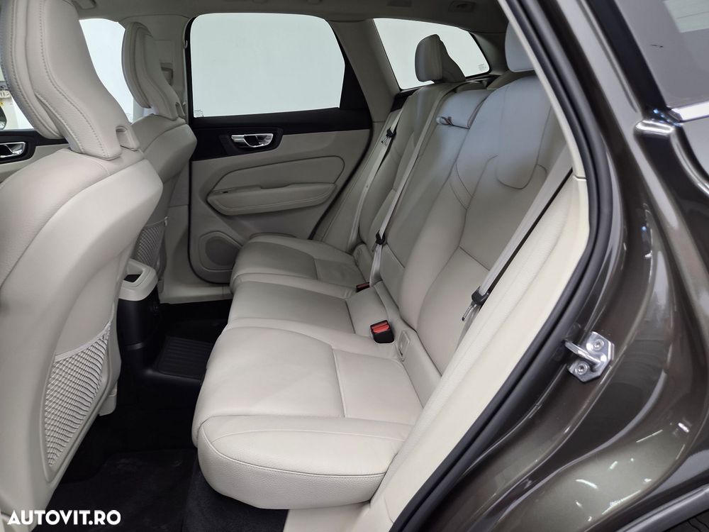 Volvo XC 60 - 5