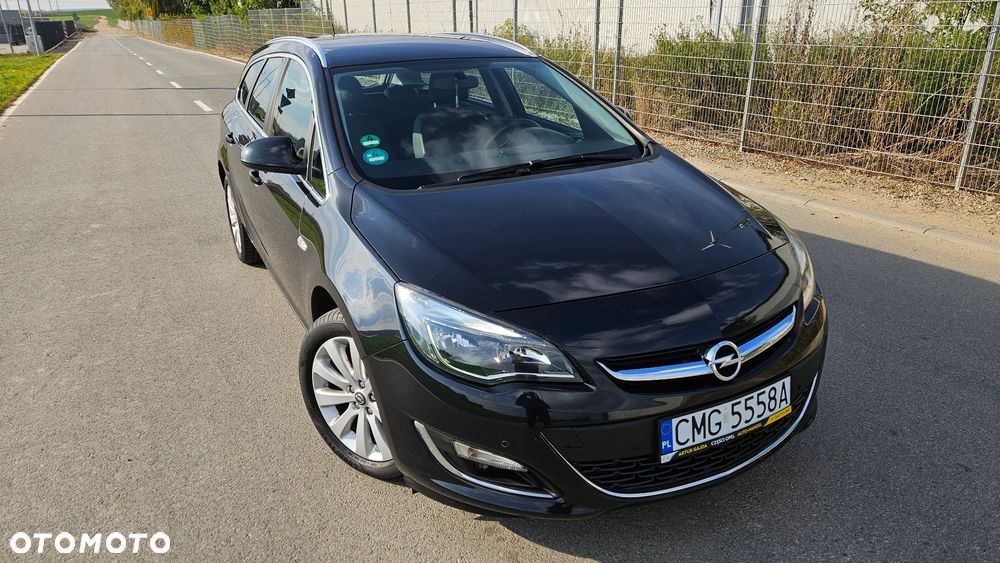 Opel Astra 1.4 Turbo Design Edition - 12