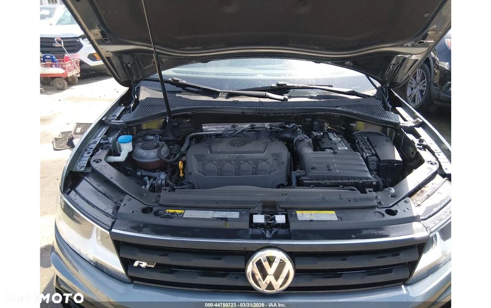 Volkswagen Tiguan - 10