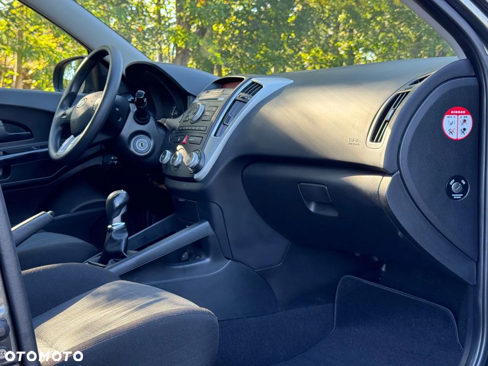 Kia Ceed 1.4 Comfort - 19