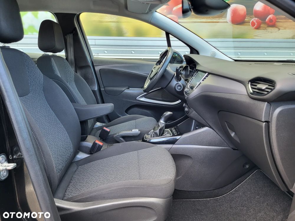 Opel Crossland 1.2 Design Line - 31