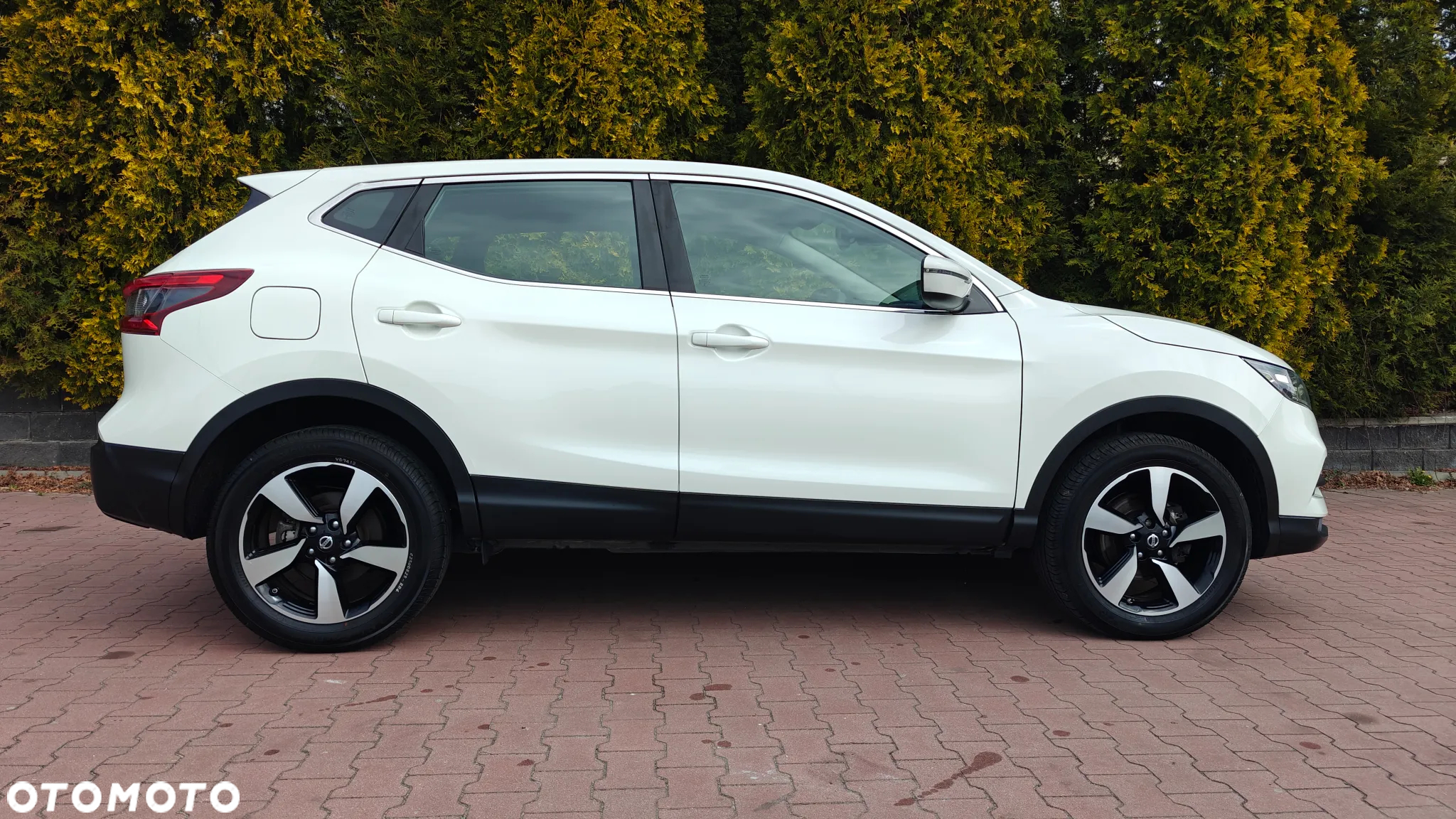 Nissan Qashqai 1.2 DIG-T Acenta EU6 - 4