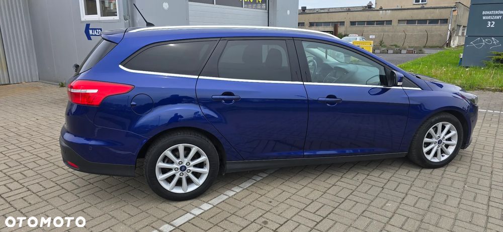 Ford Focus 1.0 EcoBoost Titanium - 9
