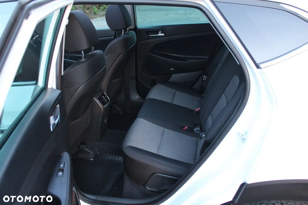 Hyundai Tucson 1.6 T-GDI GO 4WD - 35
